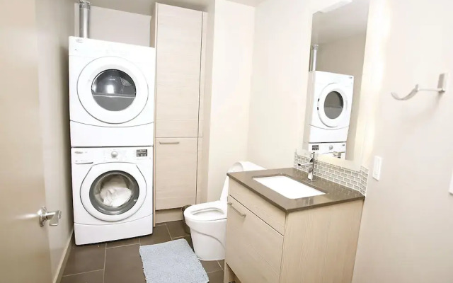 Arts District Apartments by Barsala