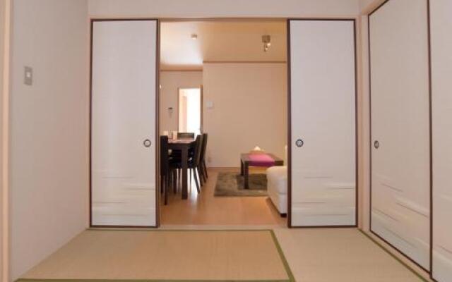 Le Machiya Kamishichiken