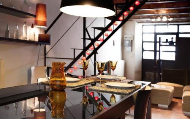 Click&Flat Sagrada Familia Apartments