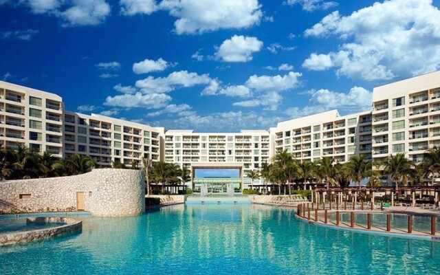 Luxury Hideaway Cancun