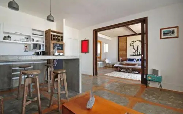 Ipanema Hills Loft