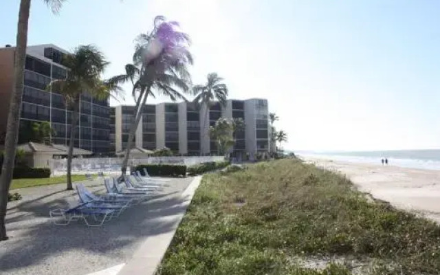 SeaScape F-305 - MO condo