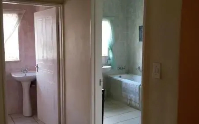Cynthia's Country Farm Stay