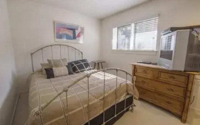 763 Lakeview Avenue #2 by RedAwning