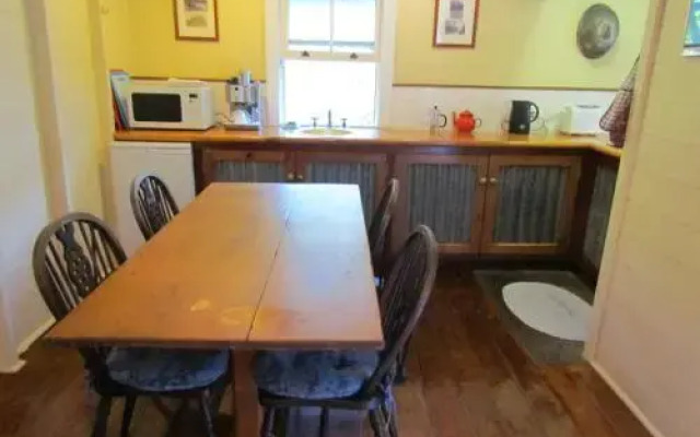 Whitsunday Cane Cutters Cottage