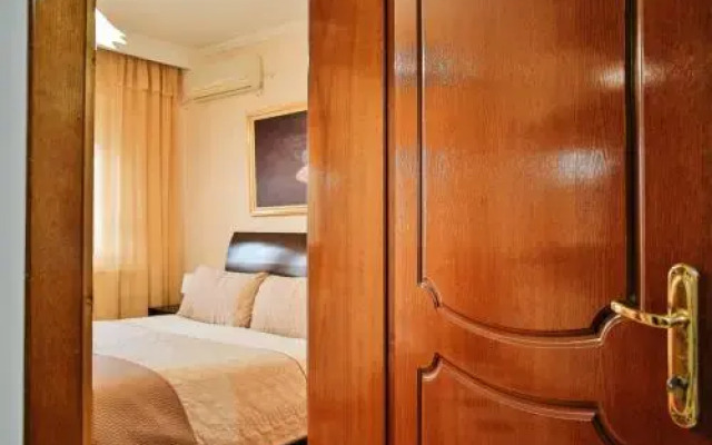 Hotel Gold