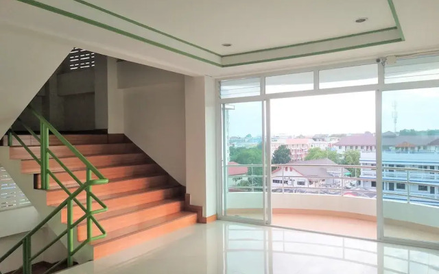 Kularb Service Mansion