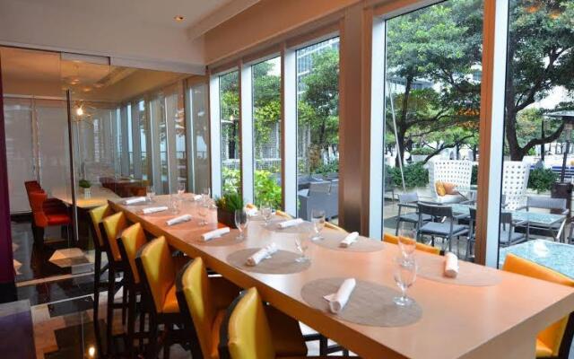 Icon Brickell W Hotel and Residences