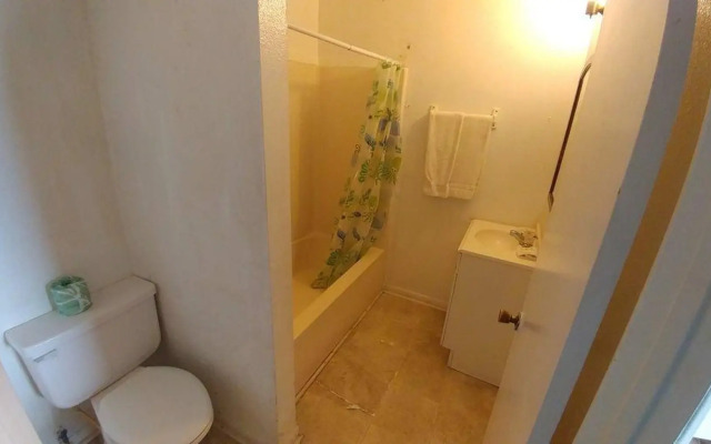 Anchor Motel & RV Park