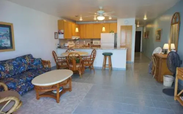 Sea Village 1103