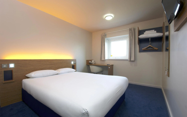 Travelodge Wolverhampton Central Hotel