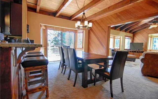 1380 Commonwealth Drive - 3 Br Home