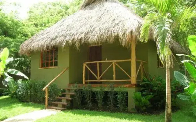 Sol y Luna Lodge