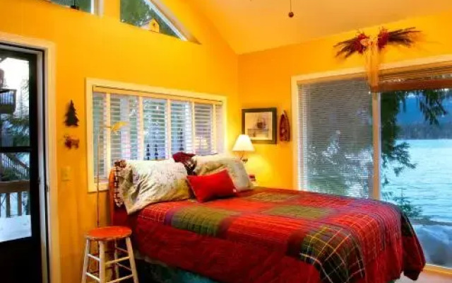 Weekend Hideout