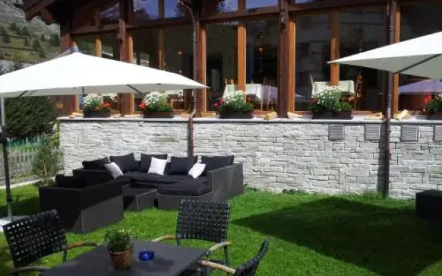 Hotel Dufour Chalet
