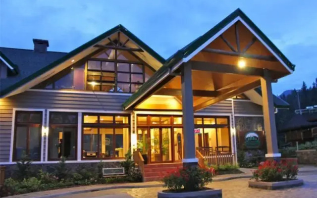 Pinegrove Mountain Lodge