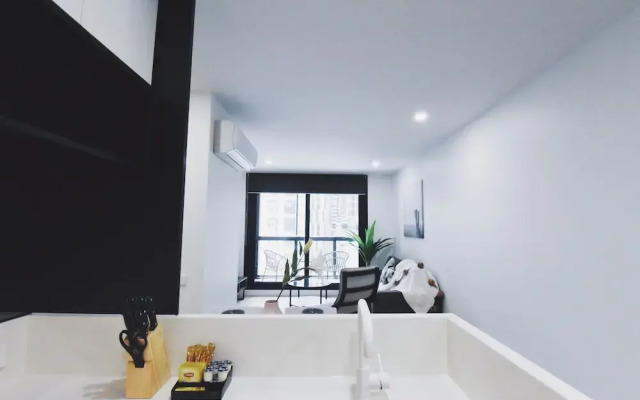 Hfn Union Tower Apartment