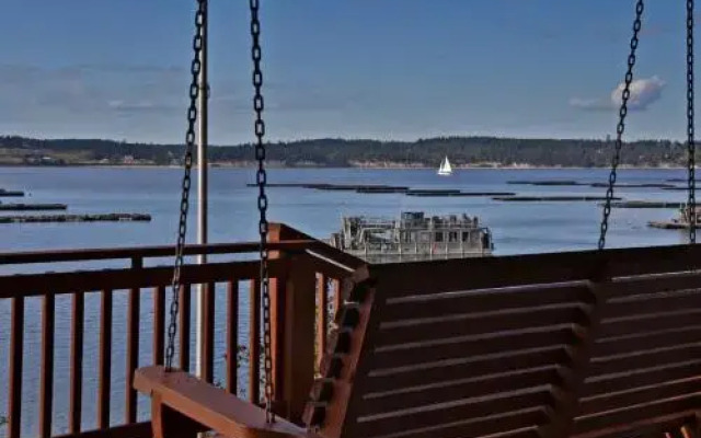 The Evans Beach House