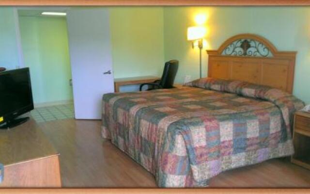 Knights Inn Fort Smith Airport