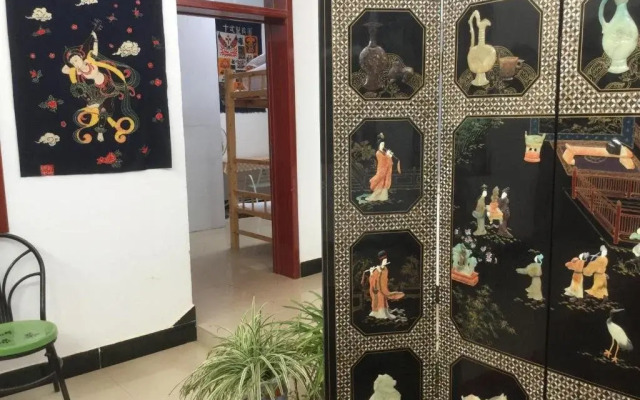 Dunhuang Han and Tang Dynasties Station Hostel
