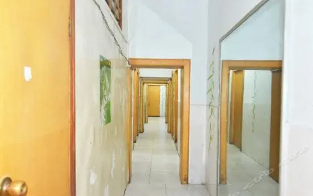 Pingdingshan Longsheng Guest House