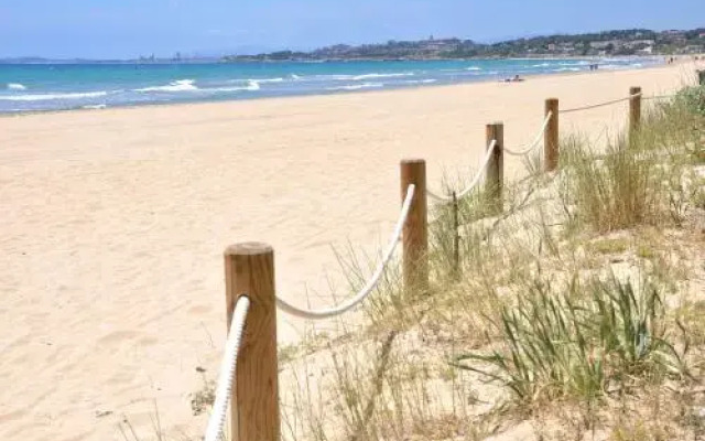 Las Palmeras Camping & Bungalow