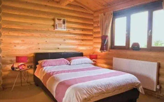 Laxfield lodges
