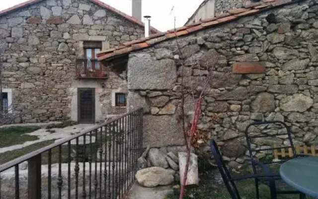 Casa Rural Almanzor