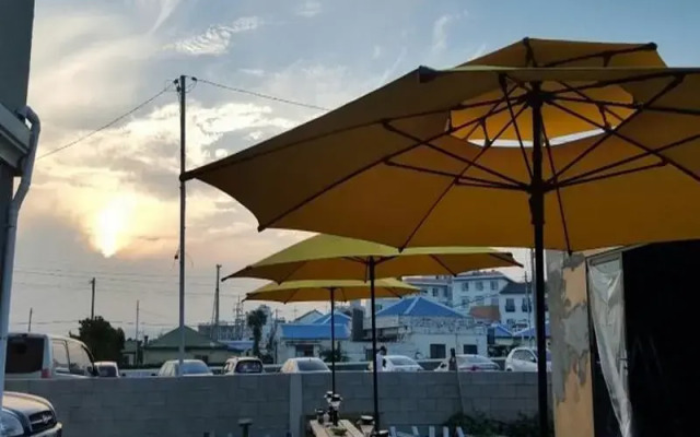 Yellow Submarine Guesthouse