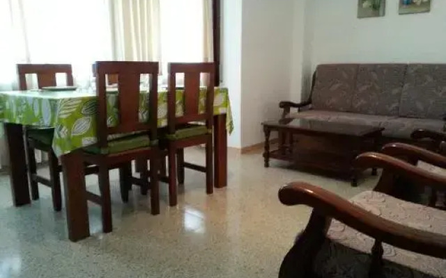 Sadurni Apartaments