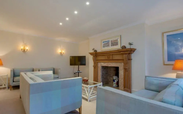 Sandridge Barton