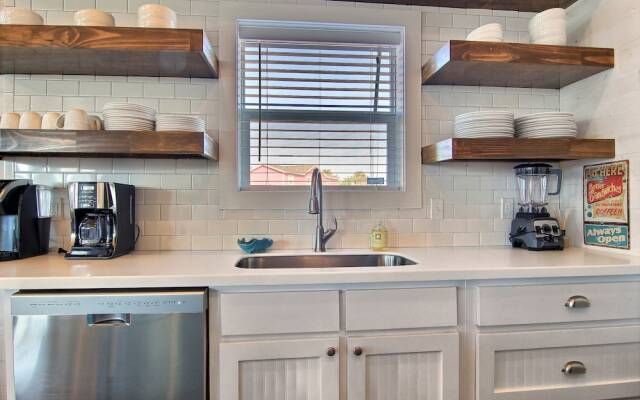 Deja Blue 640 by RedAwning