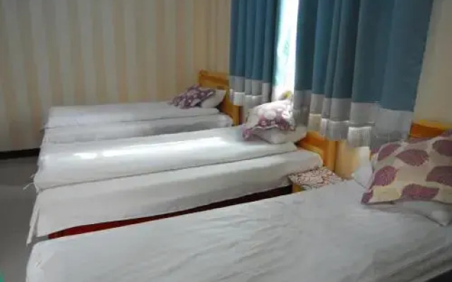 Dunhuang Brother Ge Inn