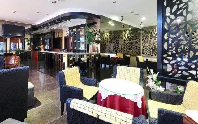 Tang Chen Hotel