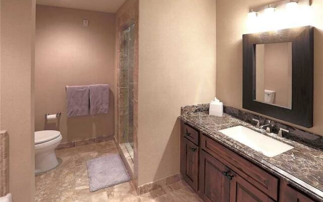 Ritz Carlton Vail #4 4 Br Condo