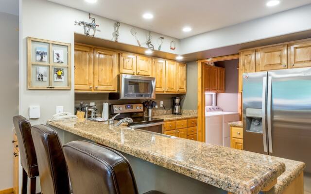 2720 Eagleridge Condo Unit A202