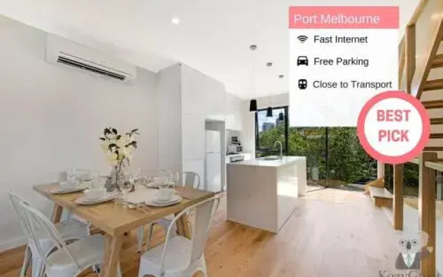 Port Melbourne 3 Level Townhouse 3bed3bath Family Style Vpm085