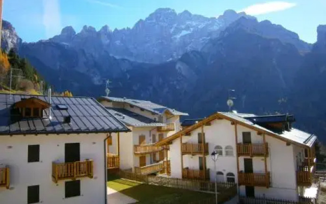 Monte Civetta Apartaments