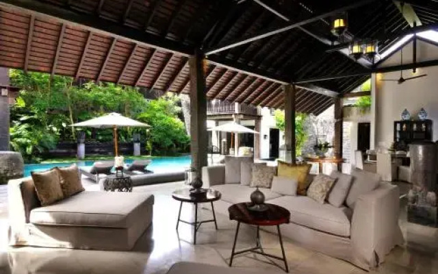 Villa De Suma