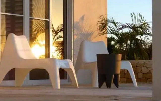 Villa Vertigo, private and versatile