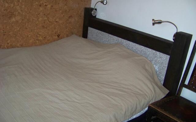 Alexandria Apartment