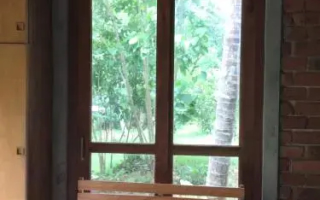 Eco Breeze - Unawatuna