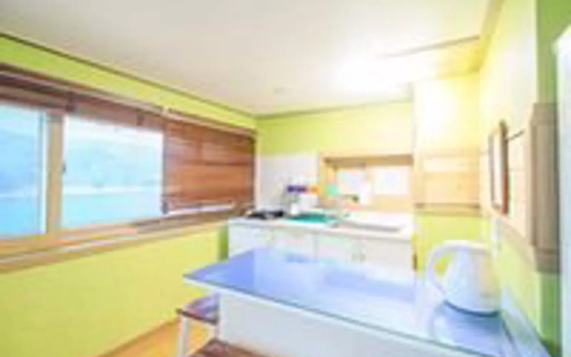 Chungju View Pension