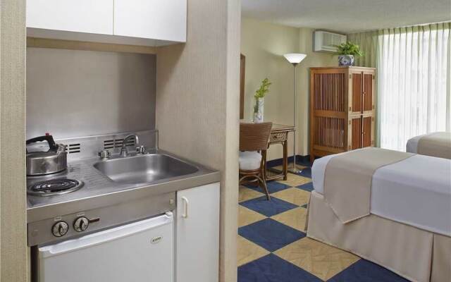 Ewa Hotel Waikiki #809 - 1 Br Condo