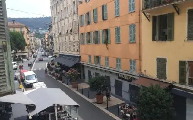 Riviera Immo Partner - Place du Pin