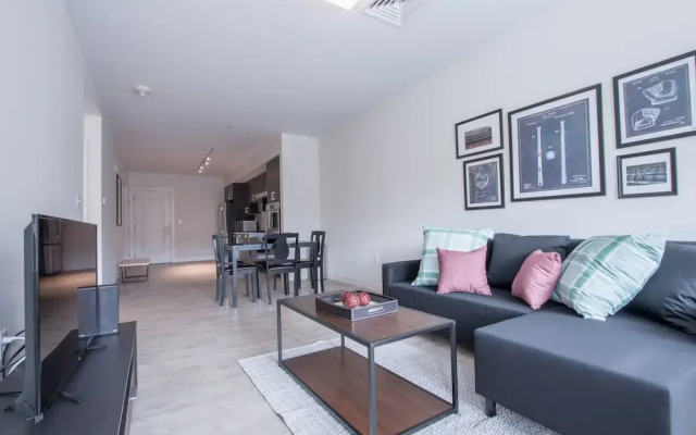 Pleasant Fenway Suites by Sonder