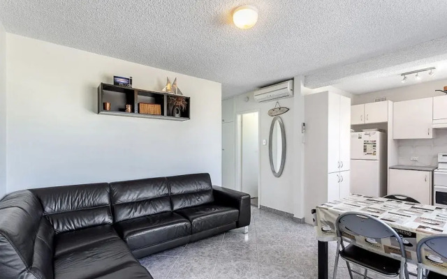 Sunset Court, Unit 1, 3 Resthaven Avenue