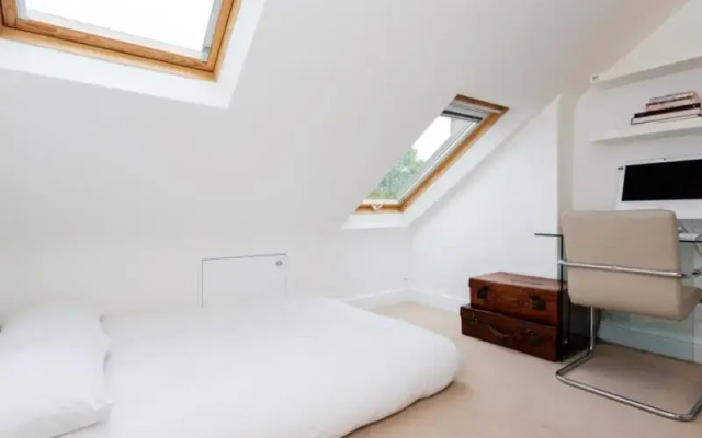 Veeve 5 Bed Family Home Durham Road Wimbledon