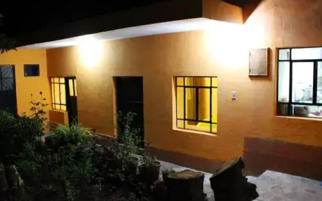 La Casa Feliz