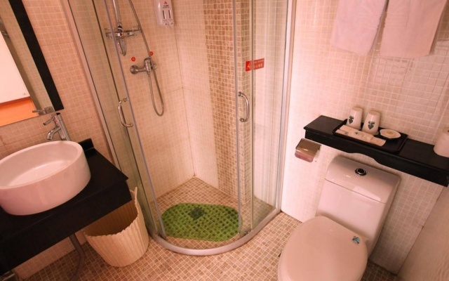 GreenTree Alliance Jiangsu Nanjing South Railway Station Software Avenue No.1 Hotel – Bathroom – Nanjing